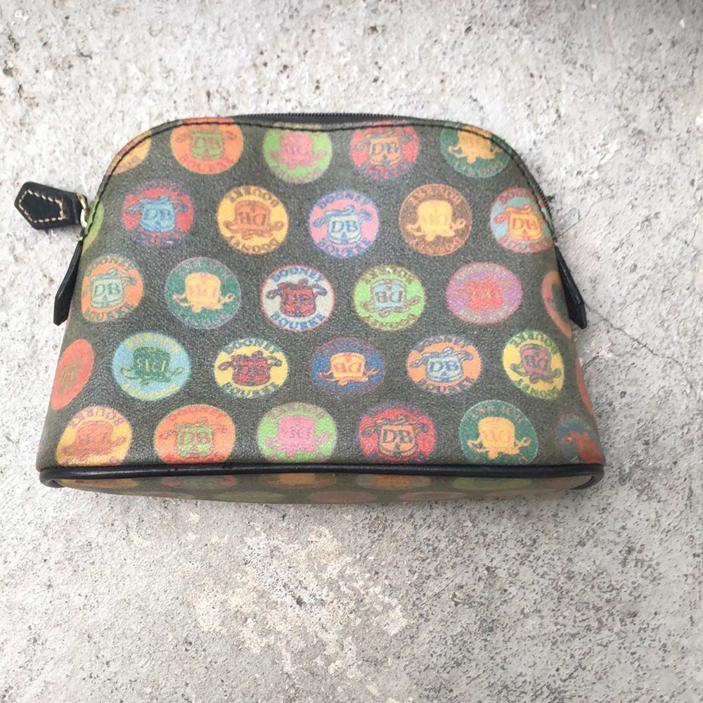 Dooney and Bourke make up case